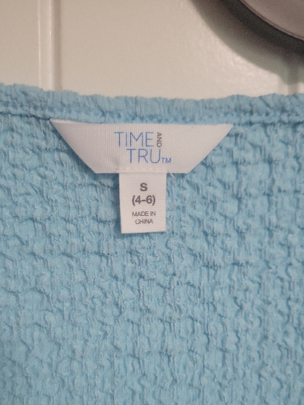 Time and Tru Light Blue Textured Scoop Neck Short Sleeve Top - Picture 3 of 5